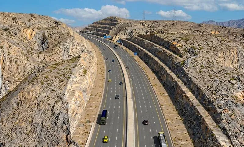 Batinah Expressway rendering, desert alignment